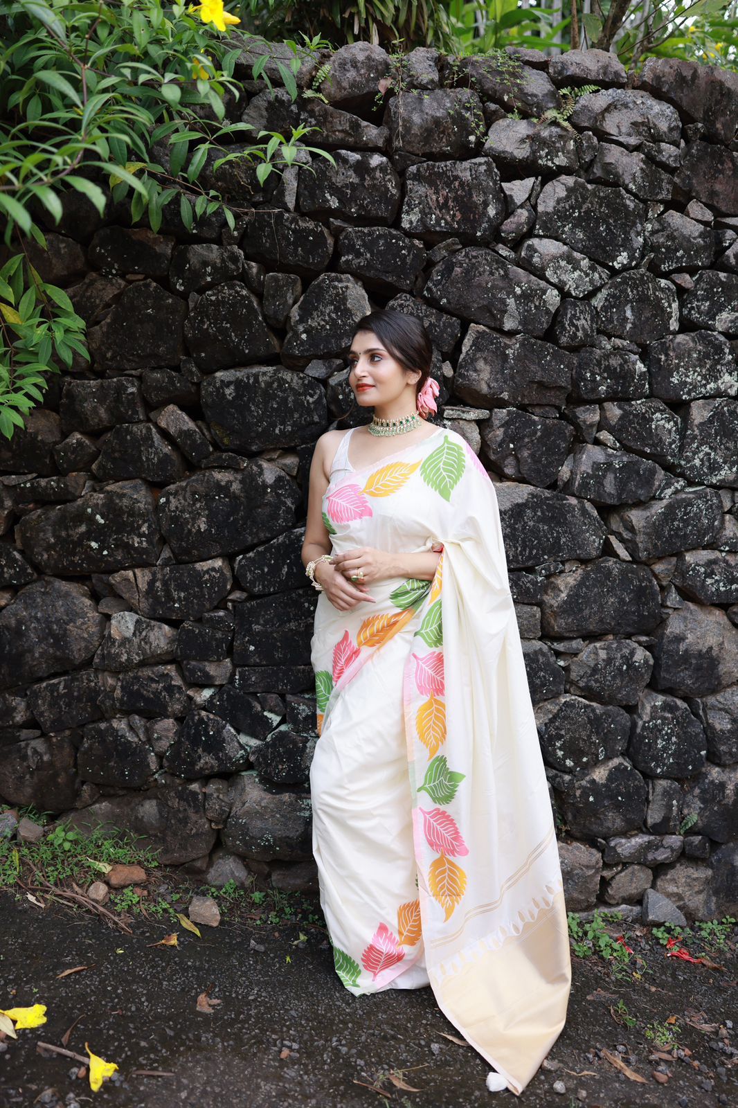 Woven Banarasi Saree with Leaf Contrast Border