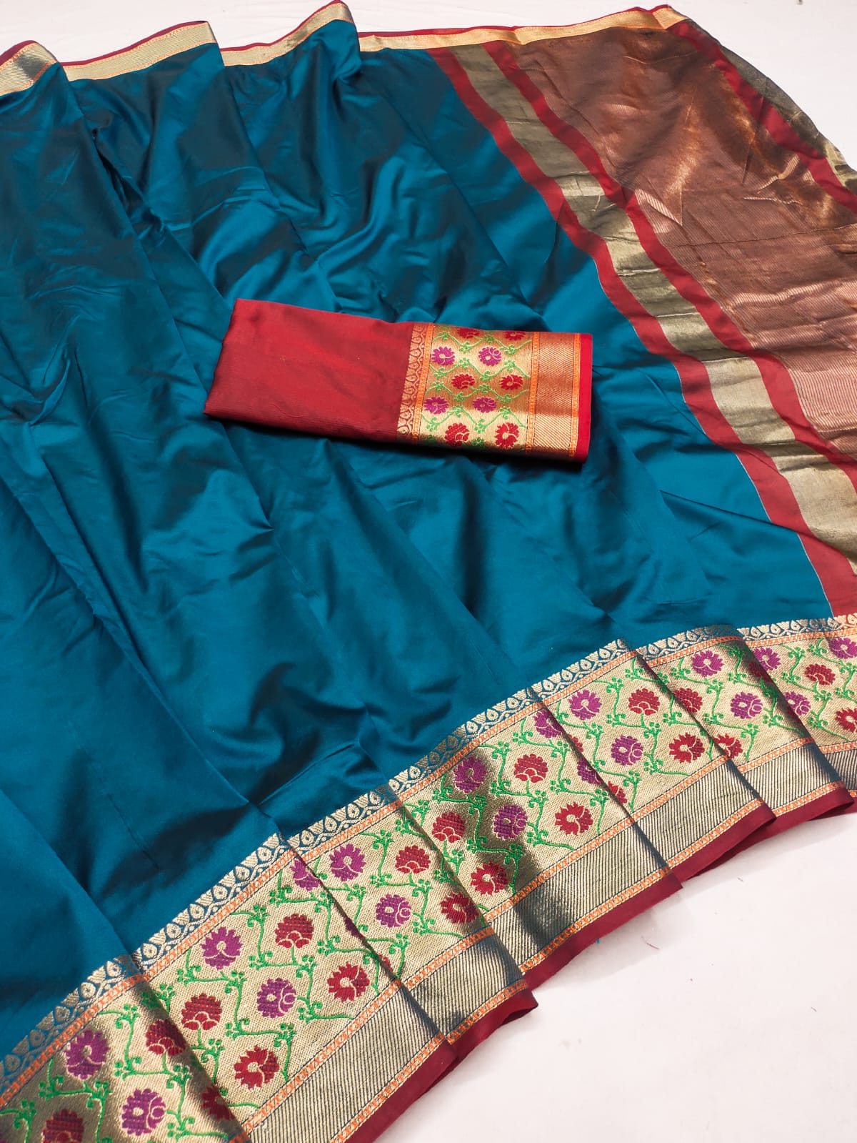 Traditionally Woven Mysore Silk Saree With Broad Contrast Borders