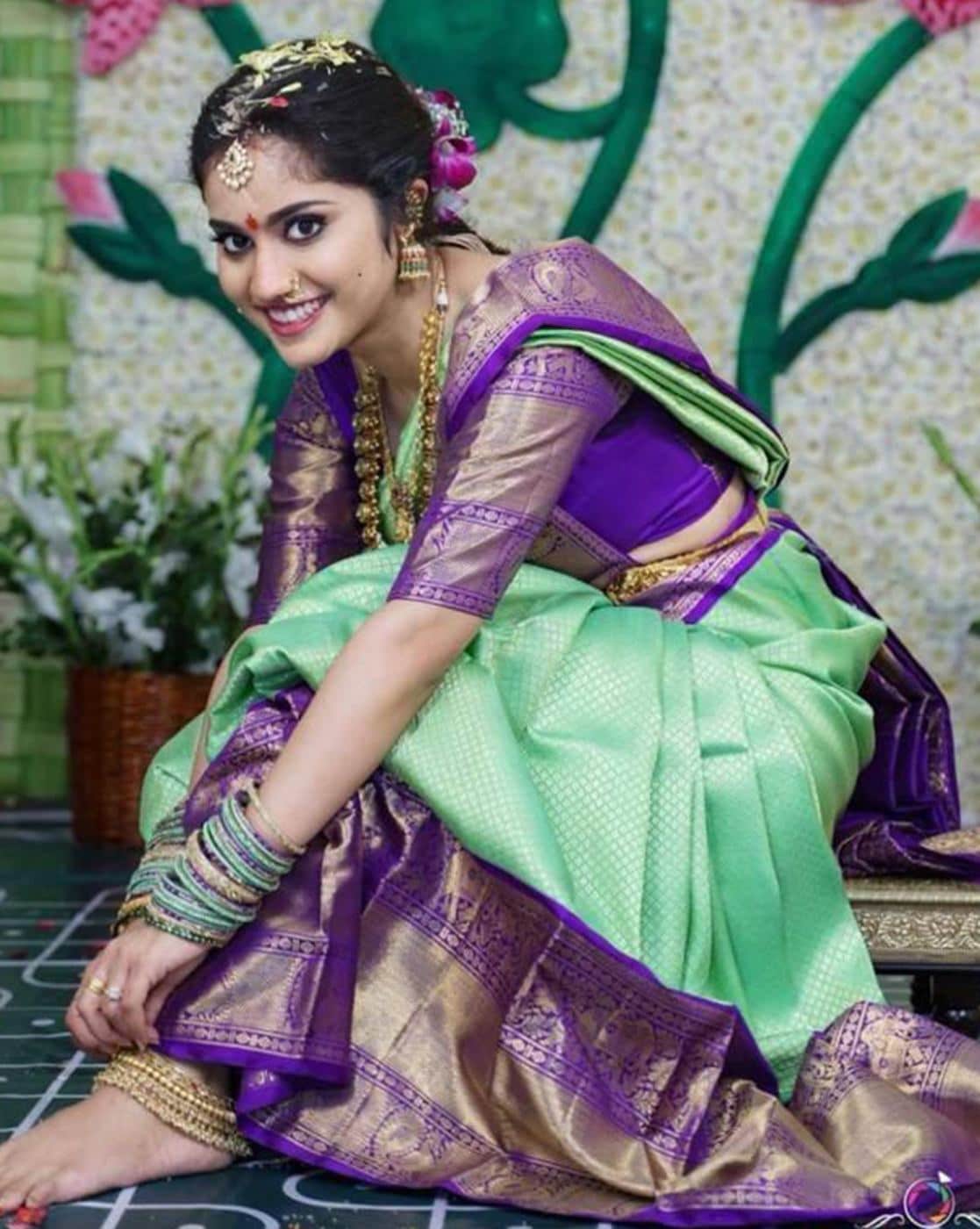 Floral Woven Banarasi Silk Saree with Contrast Border