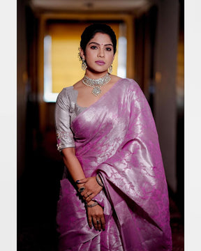 Mountbatten Pink Color Kanjivaram Silk Saree