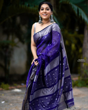 Cetasean Blue Silk Saree With Beautiful Jhalar & Rich Pallu