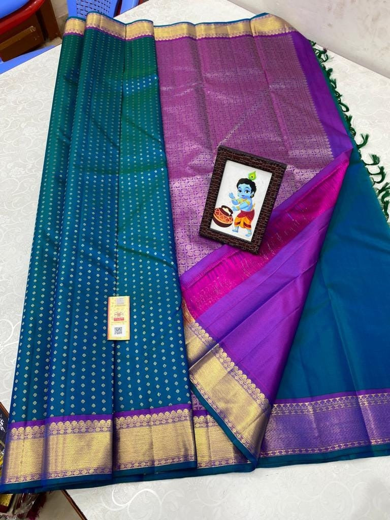 Atenio Blue Motifs Handloom Kanjivaram Silk Saree