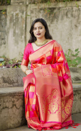 Most Selling Kanjivaram Saree With Beautiful Rich Pallu & Jacquard Work & Jhalar