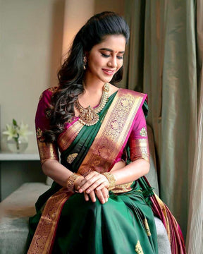 Heavy Jacquard Work Banarasi Silk Saree With Rich Pallu