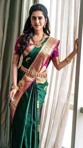 Heavy Jacquard Work Banarasi Silk Saree With Rich Pallu