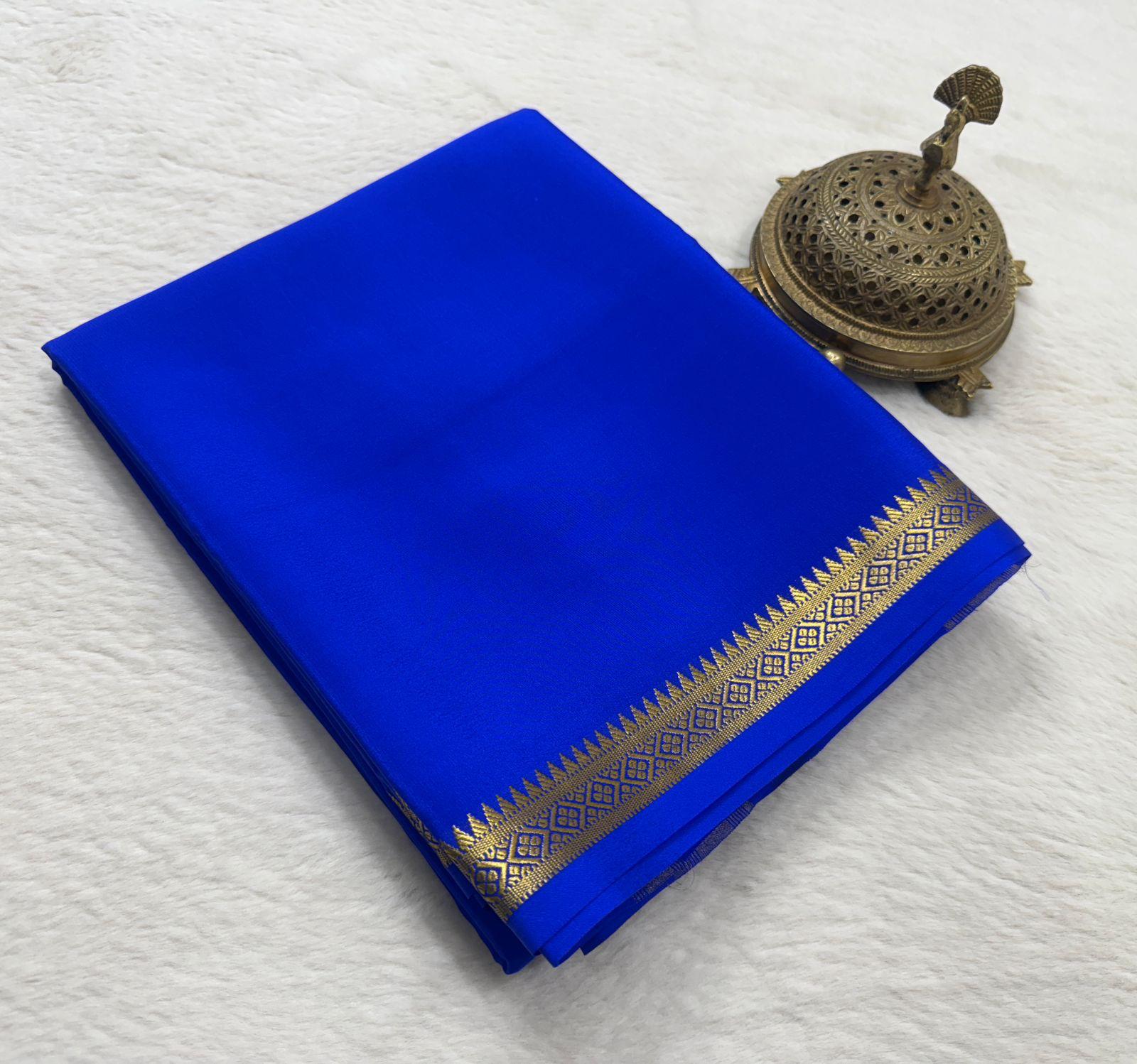 Classic Plain Mysore Silk Saree With Elegant Gold Zari Border
