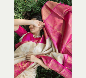 American Silver Color Silk Saree With Rich Pallu & All Over Jacquard Work in Saree