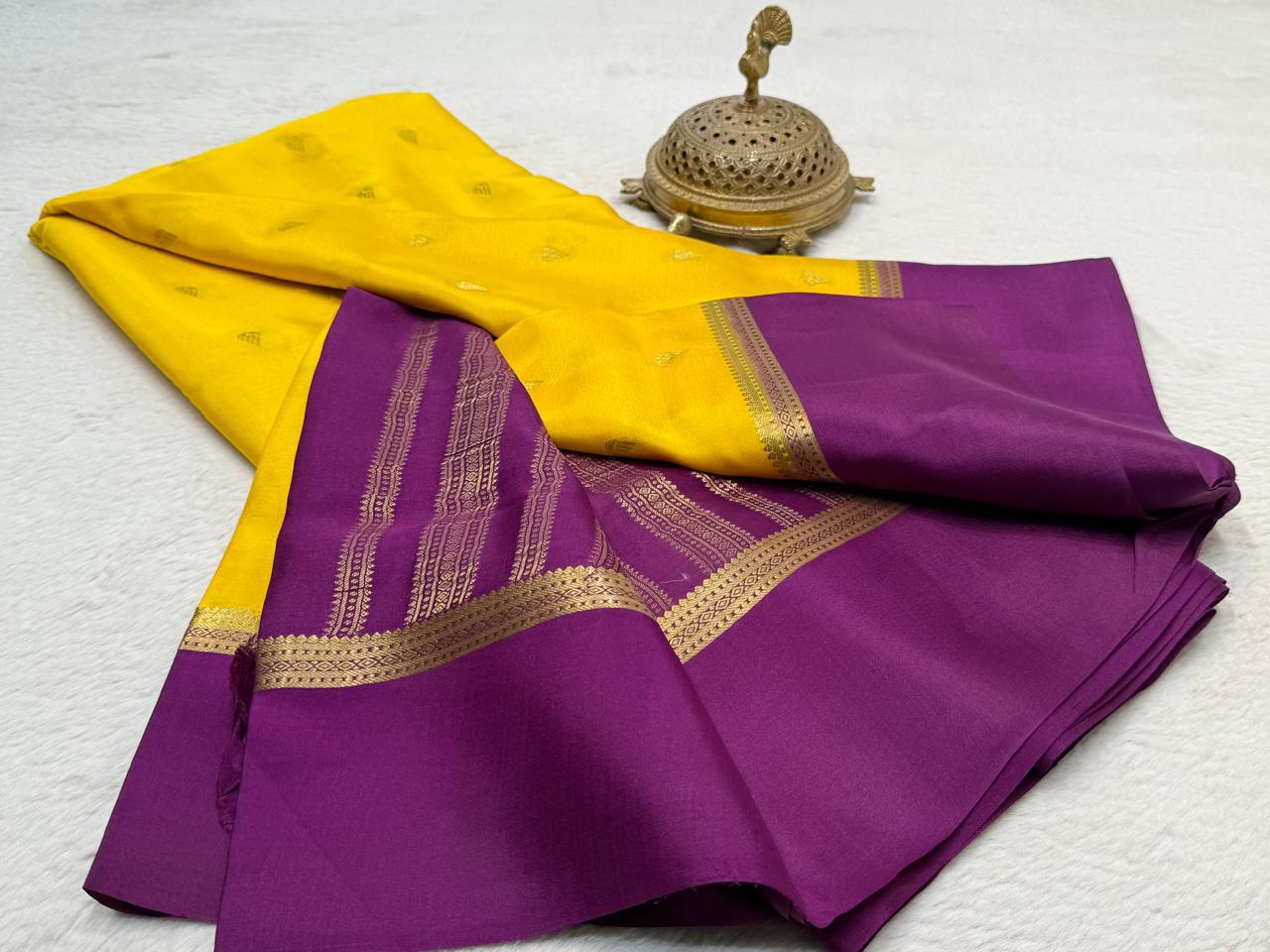 Beautiful Mysore Silk Sarees having exclusive Butta Pattern with Bentex Border & Rich pallu
